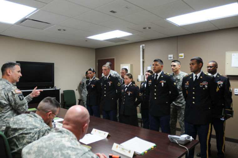 Soldiers compete in Lightning Warrior Week